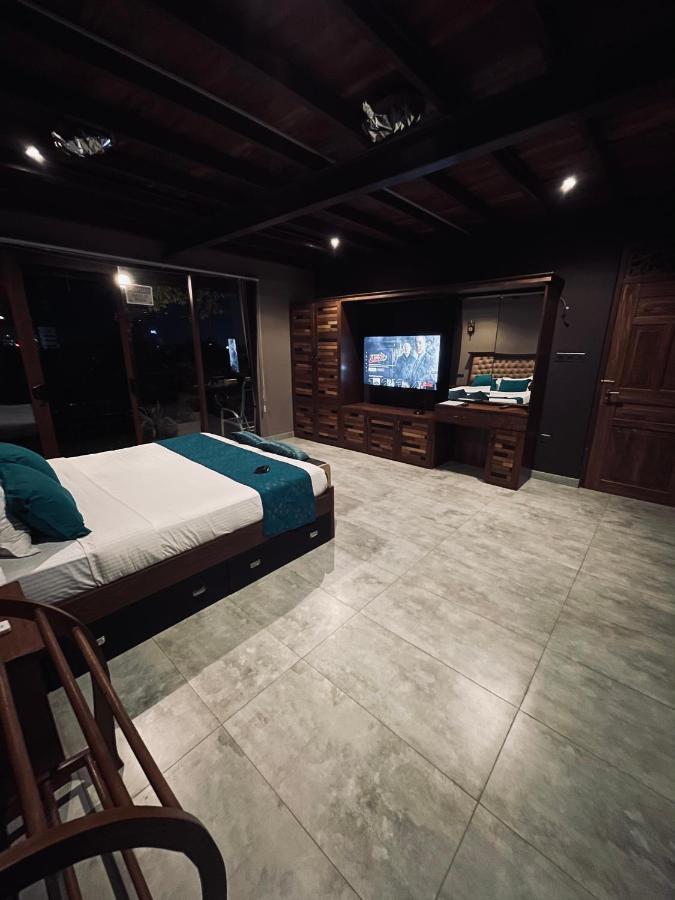Penton45 - Luxury Penthouse Apartment Negombo Ngoại thất bức ảnh