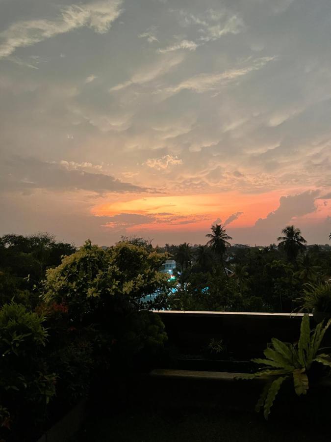 Penton45 - Luxury Penthouse Apartment Negombo Ngoại thất bức ảnh